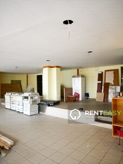 Spatiu comercial pentru inchiriat in zona Bucsinescu