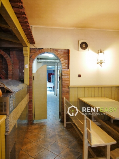 Spatiu comercial 270 mp de inchiriat in Iasi - Hala Centrala