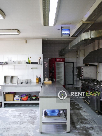 Spatiu comercial 270 mp de inchiriat in Iasi - Hala Centrala