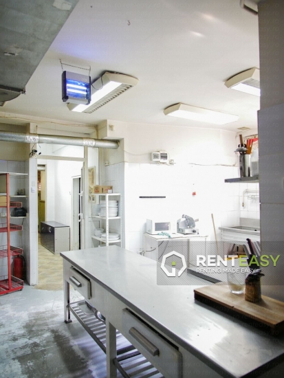 Spatiu comercial 270 mp de inchiriat in Iasi - Hala Centrala