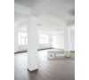 Spatiu comercial 160 mp de inchirait in Podul de Fier