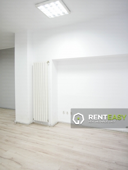 Spatiu comercial de inchiriat situat ultracentral - suprafata 50 mp