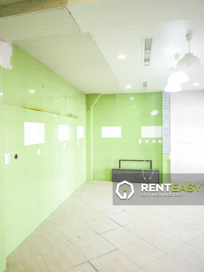 Spatiu comercial de inchiriat situat ultracentral - suprafata 50 mp