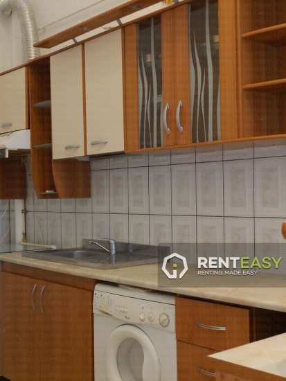 Apartament cu 3 camere Ultracentral de Vanzare
