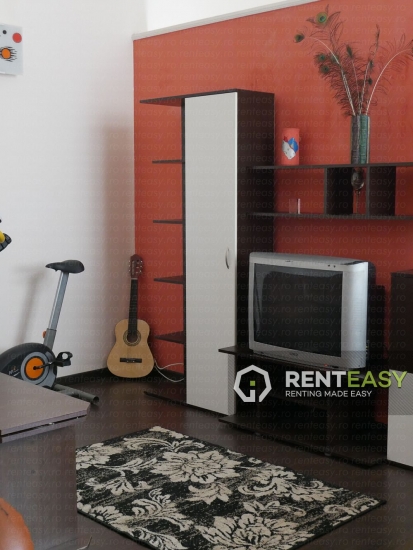 Apartament cu 3 camere Ultracentral de Vanzare