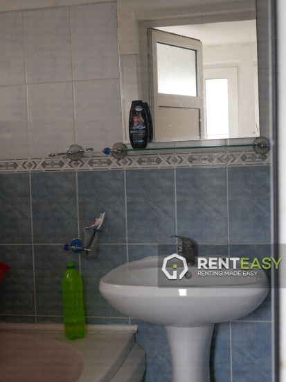 Apartament cu 3 camere Ultracentral de Vanzare
