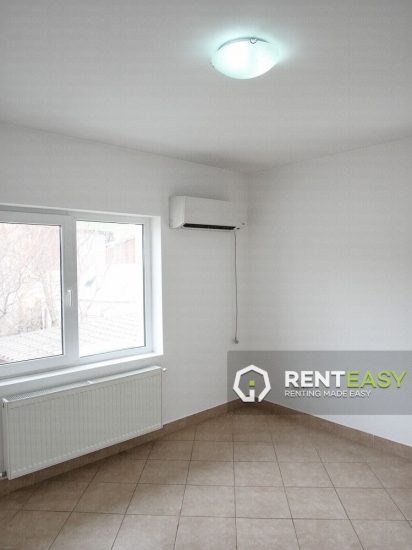 Vila 2 Nivele pentru Vanzare in Zona Centrala