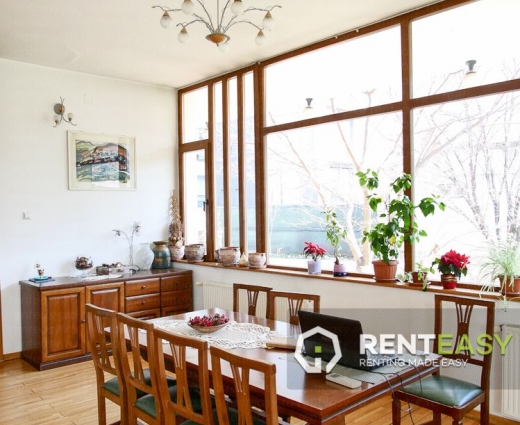 Vila 6 camere de vanzare in Tatarasi