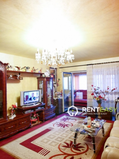Apartament cu 2 camere de vanzare in zona Podul de Fier