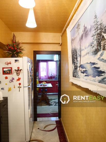 Apartament cu 2 camere de vanzare in zona Podul de Fier