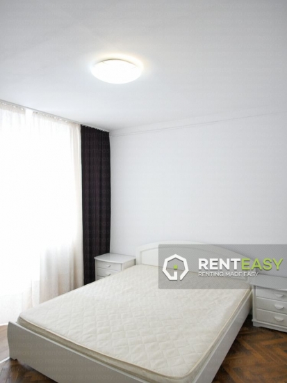 Apartament cu 2 camere de vanzare Centru - Bulevardul Independentei