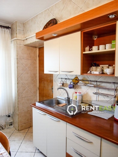 Apartament decomandat cu 4 Camere de Vanzare Ultracentral