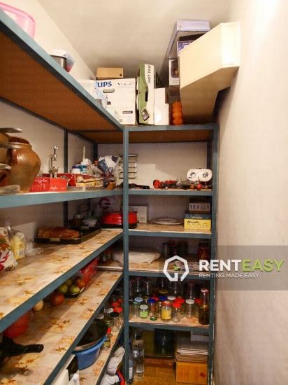 Apartament decomandat cu 4 Camere de Vanzare Ultracentral