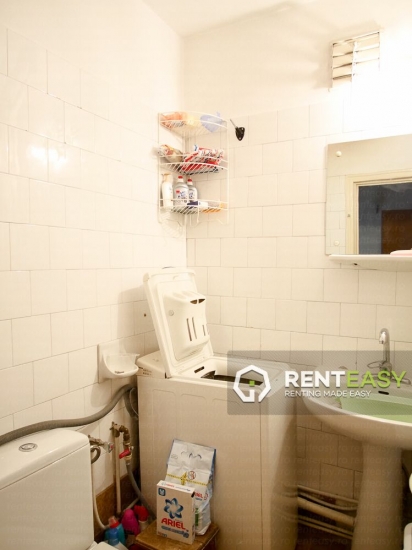 Apartament decomandat cu 4 Camere de Vanzare Ultracentral