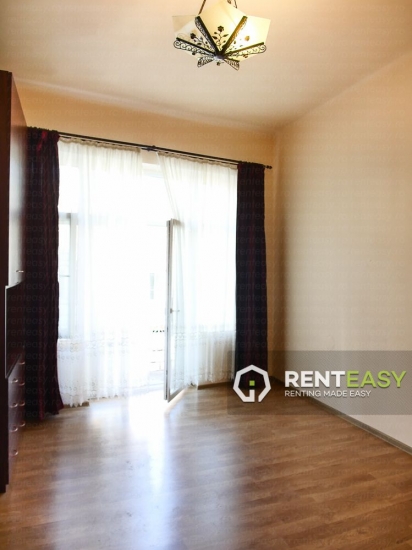 Apartament cu 2 camere Centru de vanzare