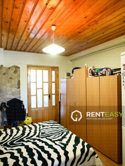 Corp de casa 2 camere de vanzare in Podul de FIer