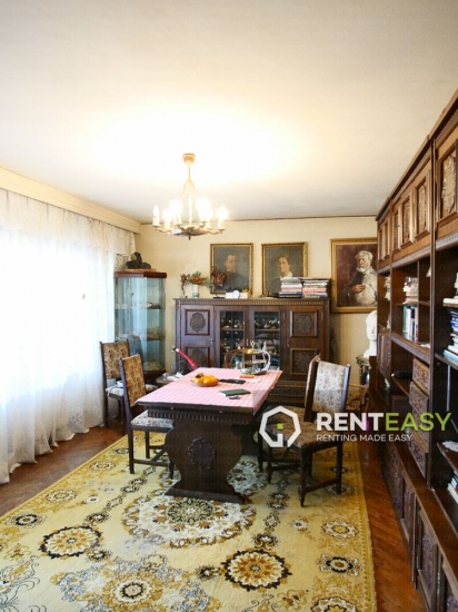 Apartament 120 mp cu 4 camere de Vanzare in zona Copou