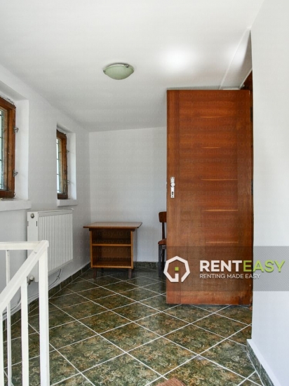 Casa cu 3 camere de vanzare in zona Moara de Vant