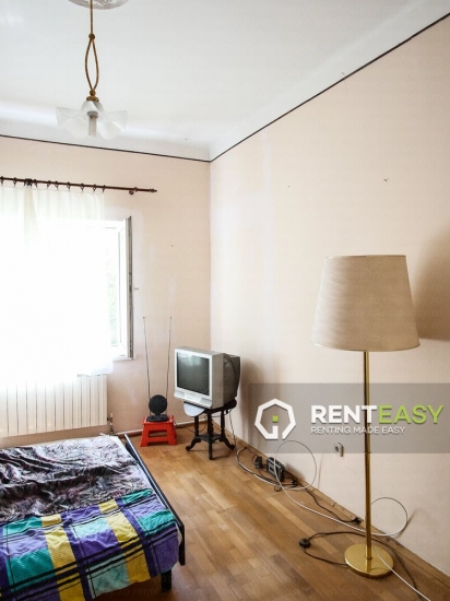 Casa cu 7 camere de vanzare in zona Centru - A Panu