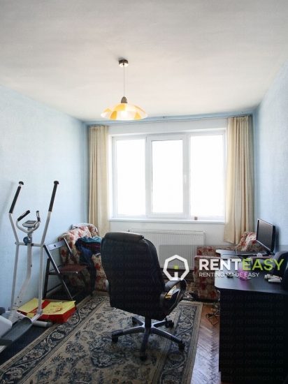 Apartament cu 4 camere in zona Garii de vanzare