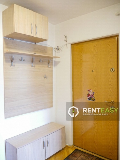 Apartament cu 3 camere in Podul de Fier de vanzare