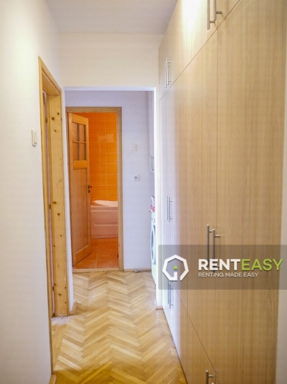 Apartament cu 3 camere in Podul de Fier de vanzare