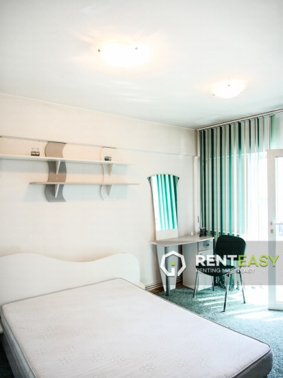 Apartament cu 3 camere de vanzare in zona Hala Centrala