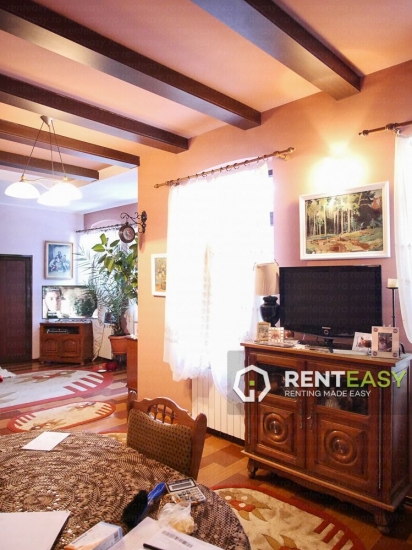 Vila de vanzare situata in Iasi - Centru