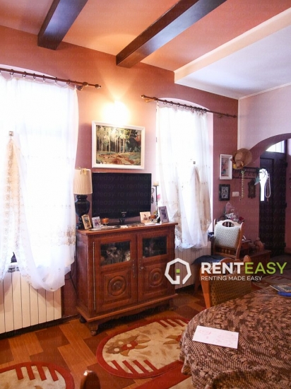 Vila de vanzare situata in Iasi - Centru