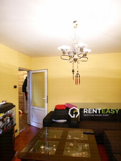 Apartament cu 3 camere de vanzare in zona Garii