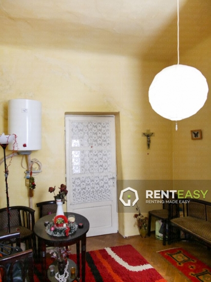 Casa cu 3 camere de vanzare in Iasi