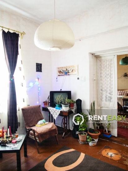 Casa cu 3 camere de vanzare in Iasi