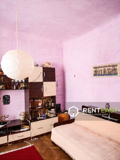 Casa cu 3 camere de vanzare in Iasi