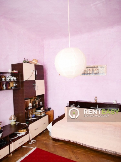 Casa cu 3 camere de vanzare in Iasi