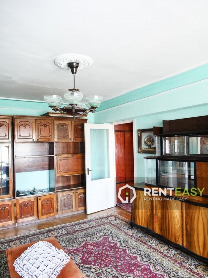 Apartament cu 3 camere de vanzare in Centru - Stefan cel Mare