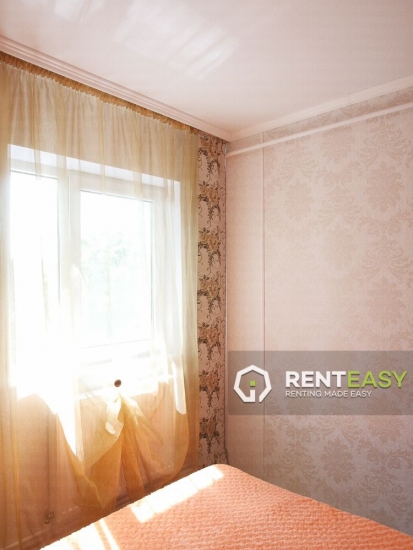 Apartament cu 3 camere de vanzare in Podul de Piatra