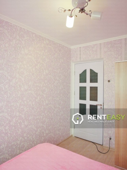 Apartament cu 3 camere de vanzare in Podul de Piatra