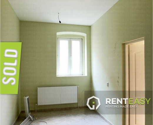 Apartament cu 2 camere la casa de vanzare in Centru - Cuza Voda