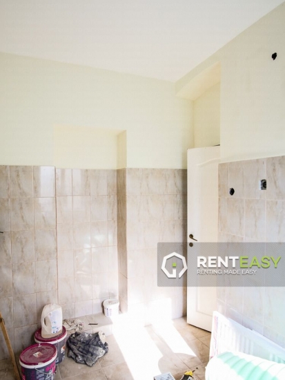 Apartament cu 2 camere la casa de vanzare in Centru - Cuza Voda