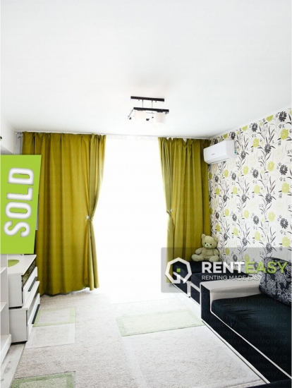 Apartament cu 3 camere de vanzare pe Stefan cel Mare