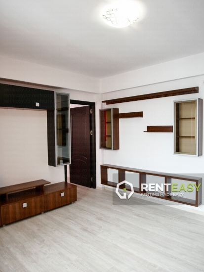 Apartament cu 3 camere de vanzare in Podul de Piatra in bloc nou