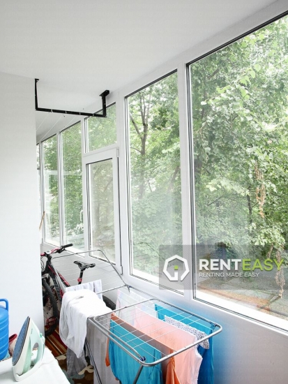Apartament cu 3 camere de vanzare in Cantemir
