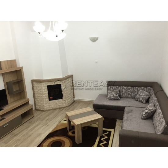 Apartament cu 2 camere de vanzare in Centru