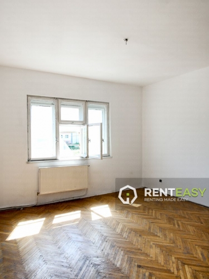 Apartament cu 4 camere la vila in zona Ultracentrala
