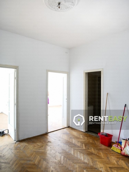 Apartament cu 4 camere la vila in zona Ultracentrala