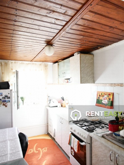 Casa 4 camere de vaznare in Centru - Mitropolie
