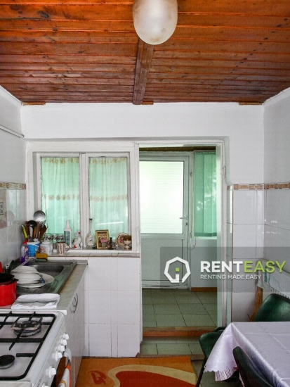 Casa 4 camere de vaznare in Centru - Mitropolie