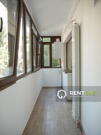 Apartament cu 3 camere de vanzare in Centru