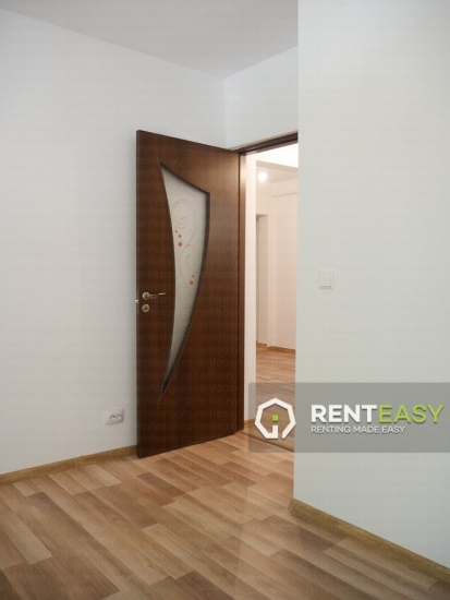 Apartament cu 3 camere de vanzare in Centru