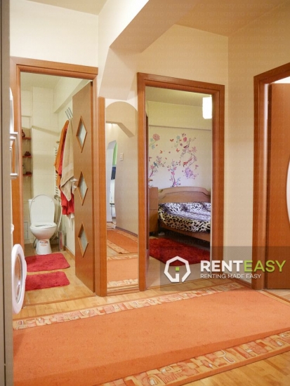 Apartament cu 3 camere de vanzare in Pacurari
